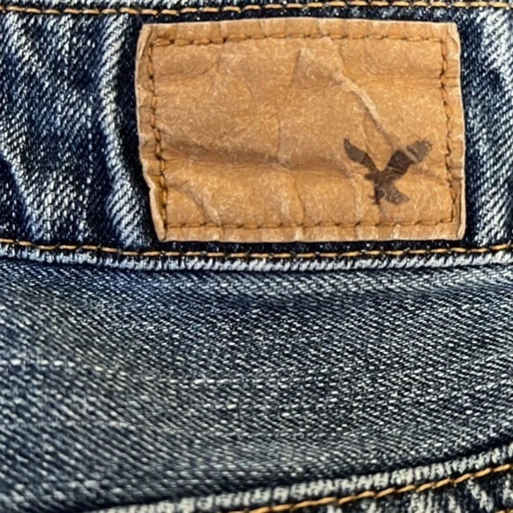 American Eagle Outfitters‎ Hi Rise Festival Destroyed Cuffed Jean Shorts Size 8